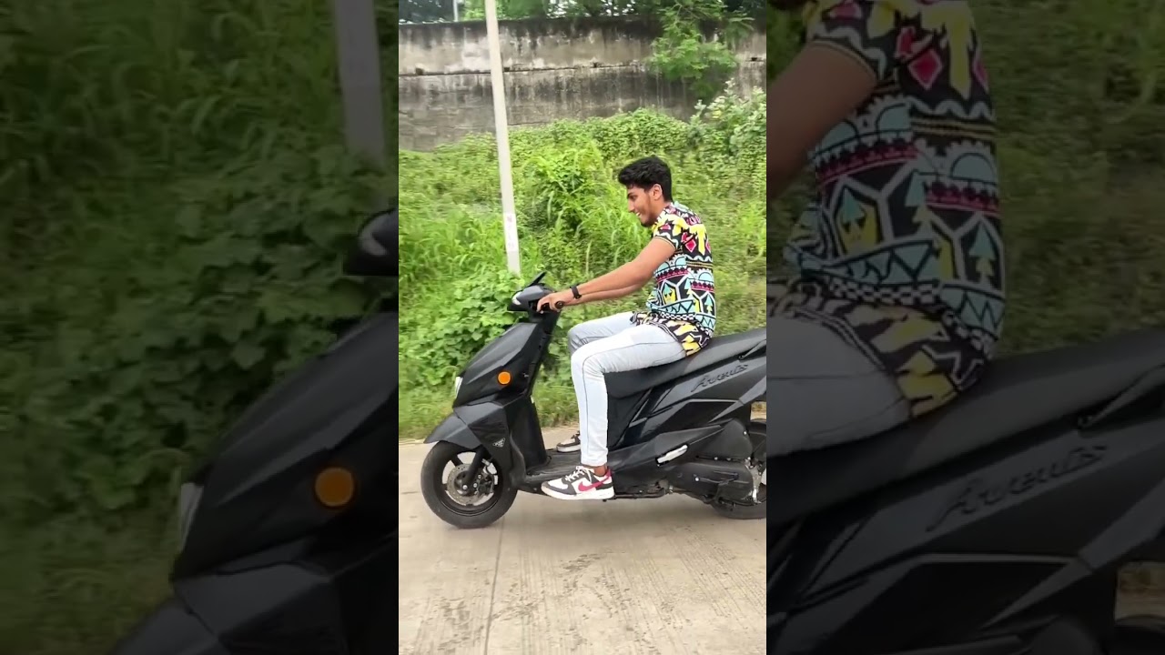 Suzuki avenis || moped || black || suzuki