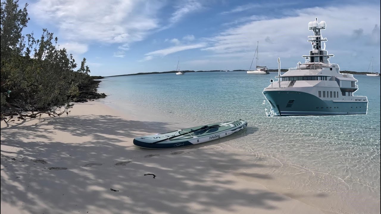 Sailing 043   Dodging Superyachts to Thomas Cay
