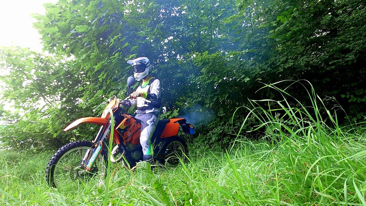 Two-stroke exhaust fumes in nature