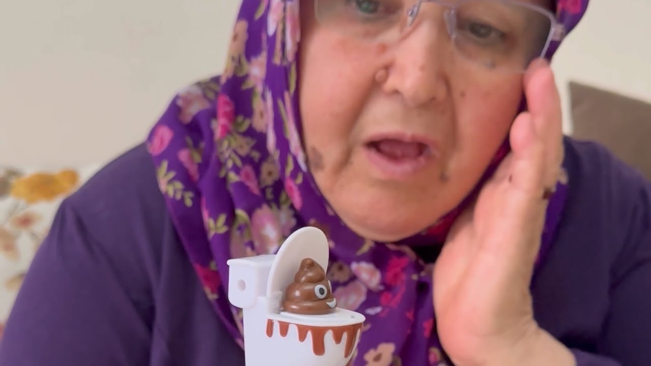HAYRİYE ANANE KLOZETLİ KALEM VE DİĞER ÜRÜN DENEME VİDEOLARI