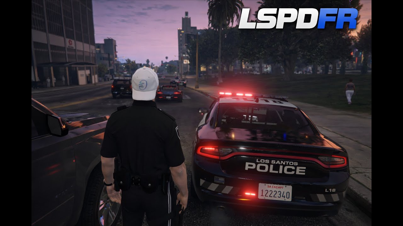 GTA V LSPDFR – Crazy Car Chases & Arrests