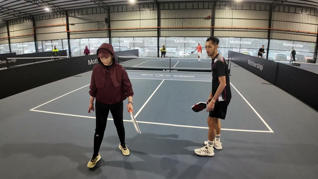 Arif/Put/Aiman v Etty/Liy/Mirul/Haiz | Mommy Is Back! | | Mothership