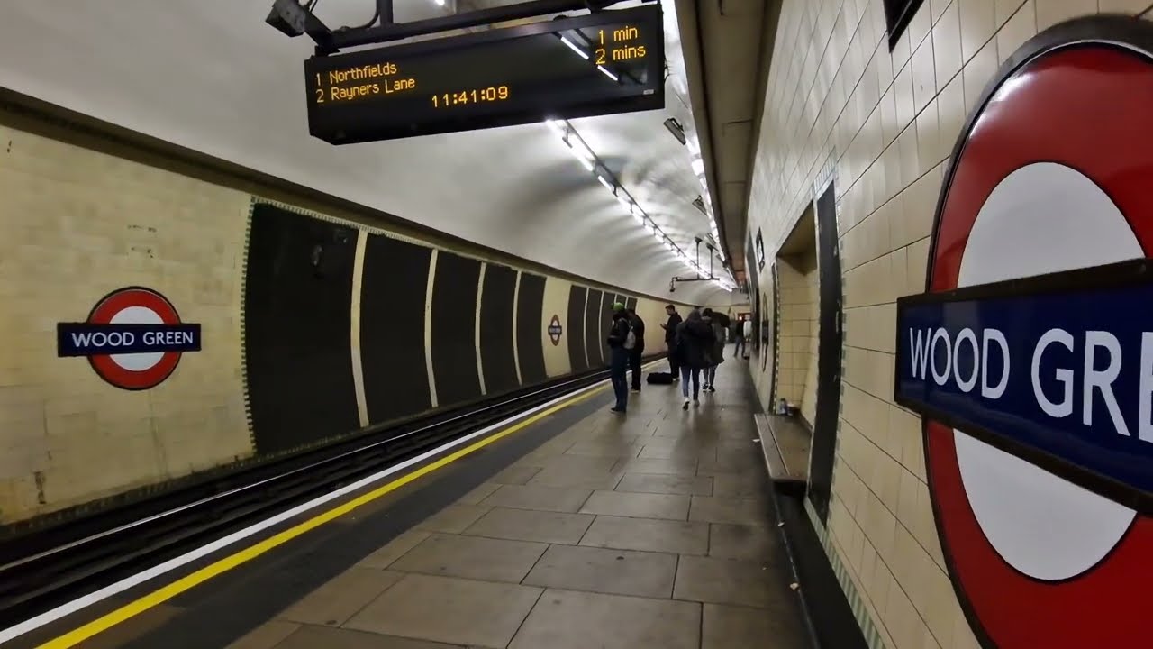 WOOD GREEN Station (2022)