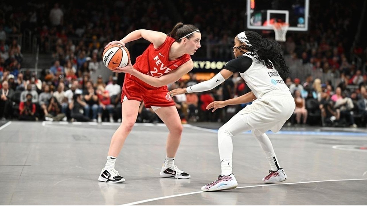 Caitlin Clark’s Ice-Cold Moment Had Everyone in Disbelief 😳🏀🔥