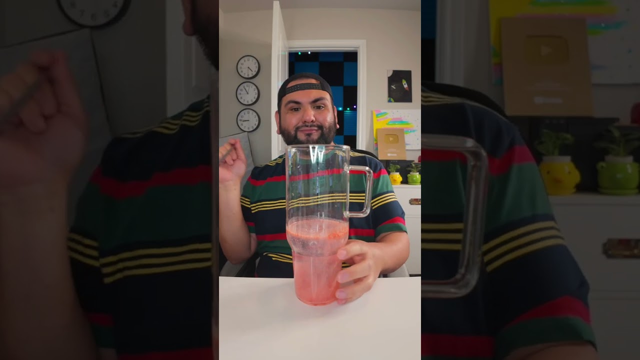 Water of the day! 💦 🍓 🐉 #water #watertok #flavoredwater #wateroftheday #recipe