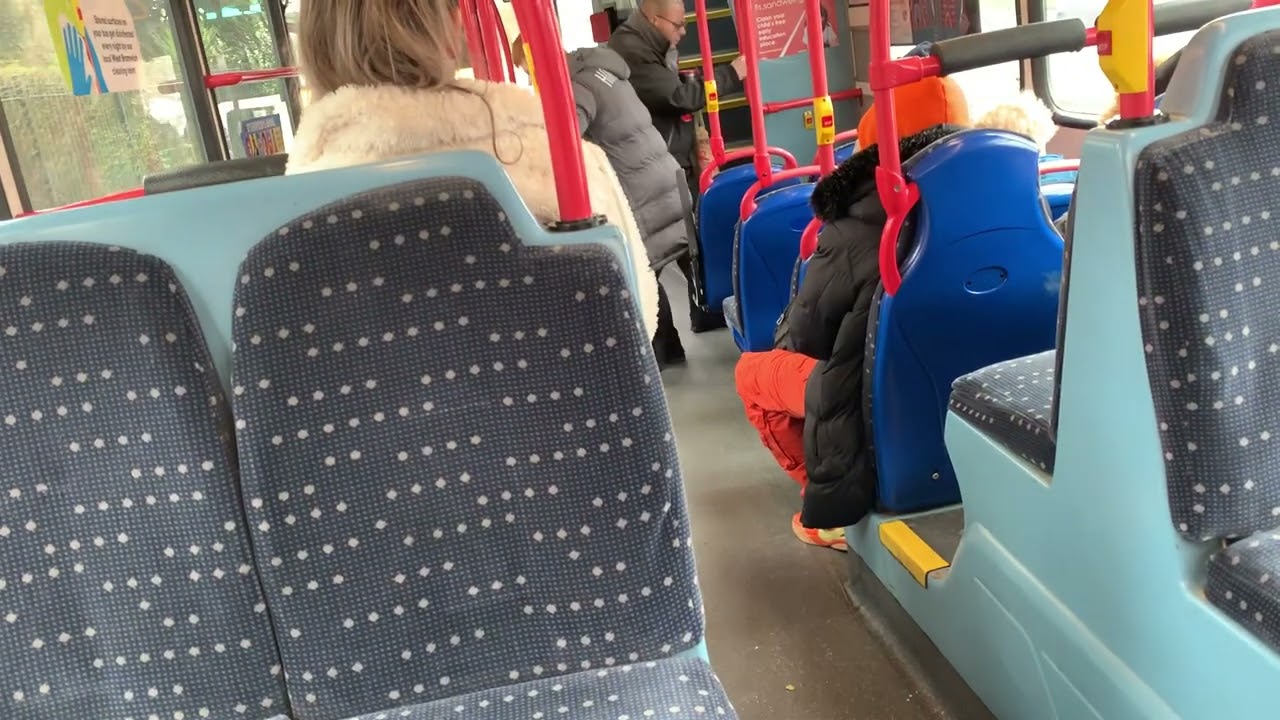 Odd Squeak. NXWM Wright Eclipse Gemini Bus on the Number 5 to West Bromwich BX54 XPM
