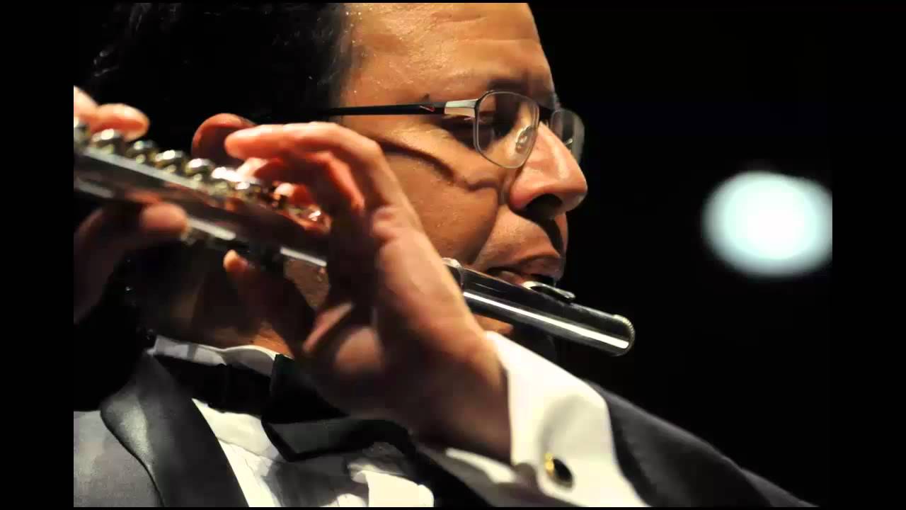 Andr&eacute;s E. Rodr&iacute;guez - Concerto N&ordm; 2 for flute and orchestra - I.- Phoenix