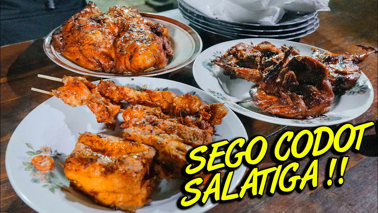 MALAM HARI DI SALATIGA KETEMU SEGO CODOT ??!!