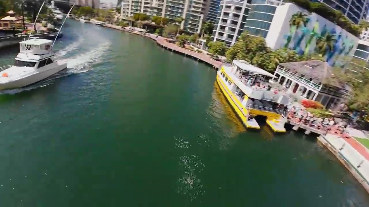 Dji avata2 building Diving. 