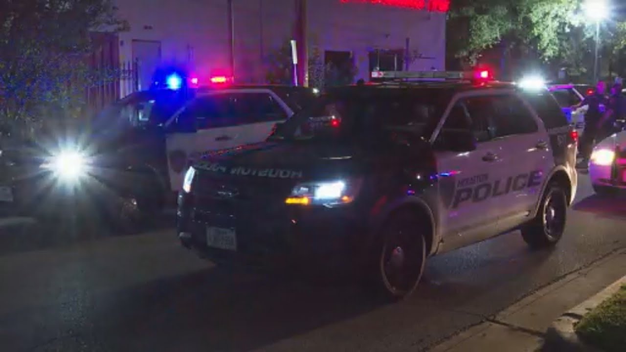 HPD: 4 people injured in shooting at Midtown club