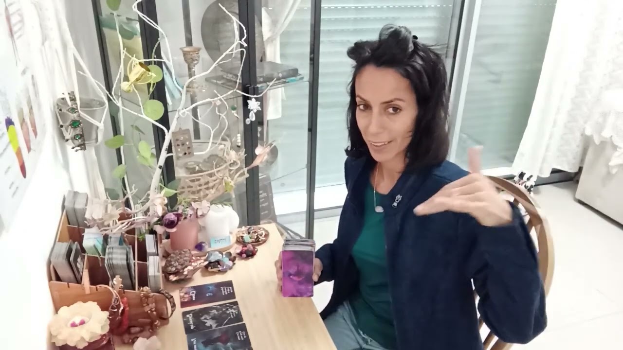 🩷 לא דברנו עוד על אהבה, משפחה,זקנה🕊️אני רוצה לחבק אותך לאט אותך 🩷