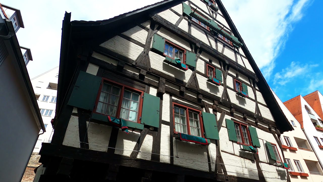 Das schiefste Hotel der Welt - ULM - Deutschland - Das Schiefe Haus