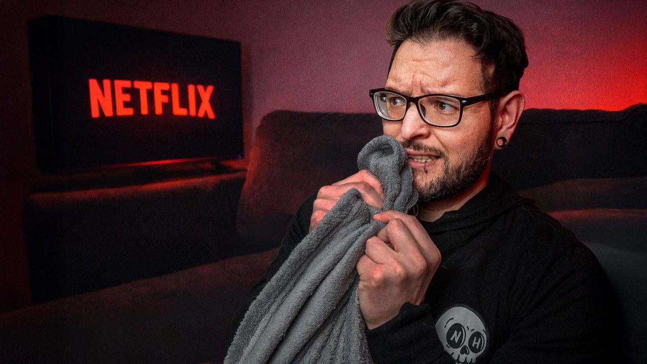 Я нашел 13 фильмов ужасов, которые обязательно нужно посмотреть на Netflix в 2026 году.