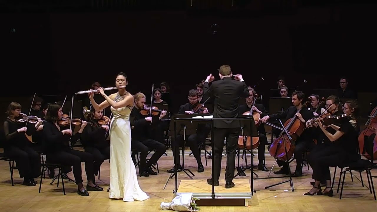 John Williams: Schindler's List Theme (live encore) - Paulina Tsao
