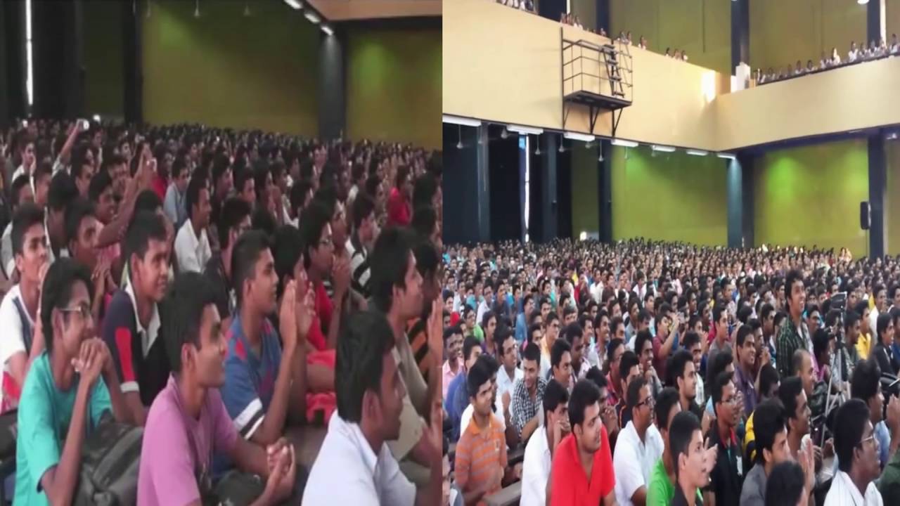 පුස්සැල්ල සර්ගෙගෙ පංතියේදී -  චන්ද්‍රයන්  පිදූ (සජීව) chandrayan pidu (live)
