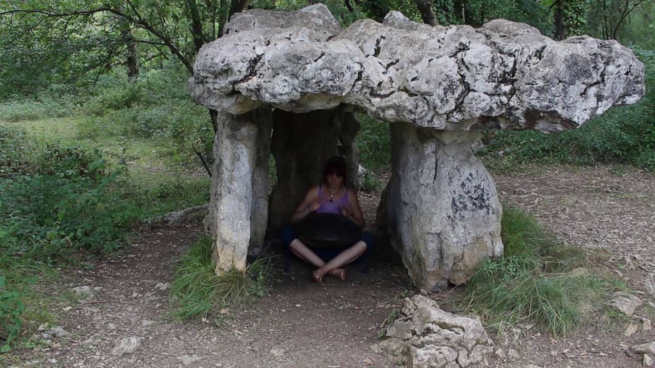 Handpan in a Dolmen 2016