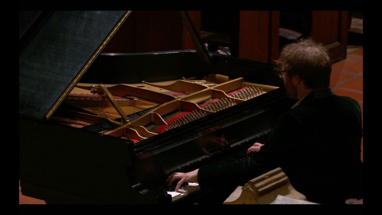Adam Golka plays Beethoven Sonata Opus 111