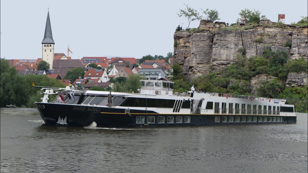 Mit MS Sans Souci auf dem Neckar zwischen Bad Cannstatt und Heilbronn