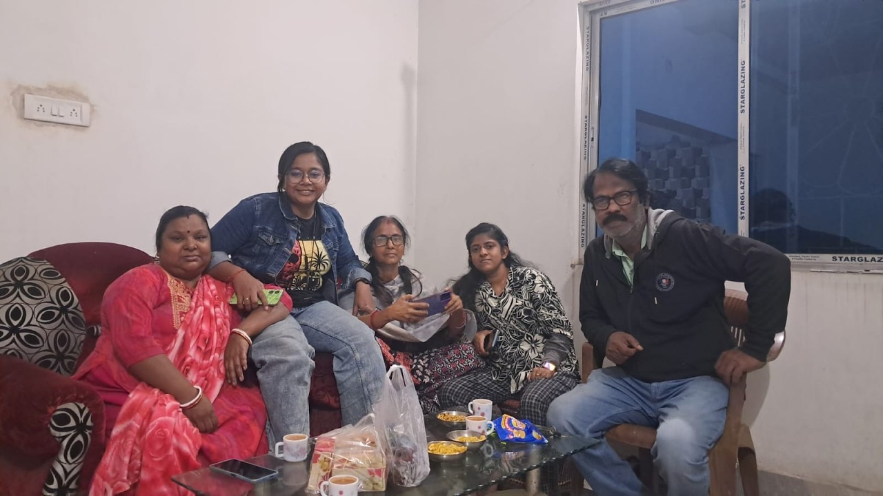 মামার বাড়িতে গানের আড্ডায়ঃ ০৩/০২/২০২৬