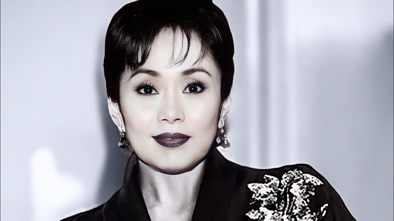 Vilma Santos-BDAY Greetings to the One & Only Star for all Seasons from your friends & Vilmanians.