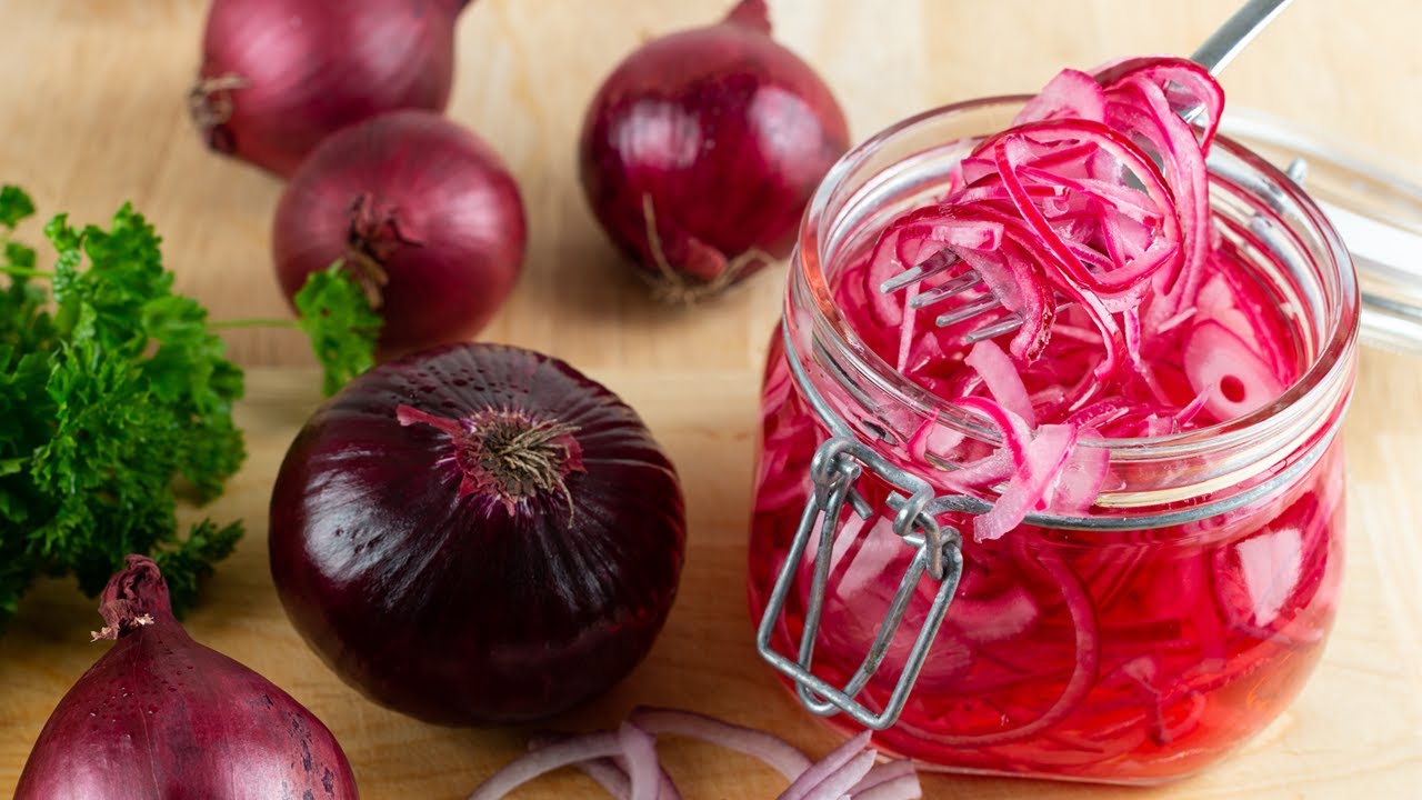 Quick Pickled Red Onions
