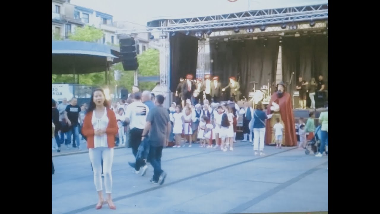 FIESTAS EN HONOR A LA VIRGEN DEL PUY EN ESTELLA (NAVARRA), FIESTAS DE LA JUVENTUD Y BAILE DE LA ERA.