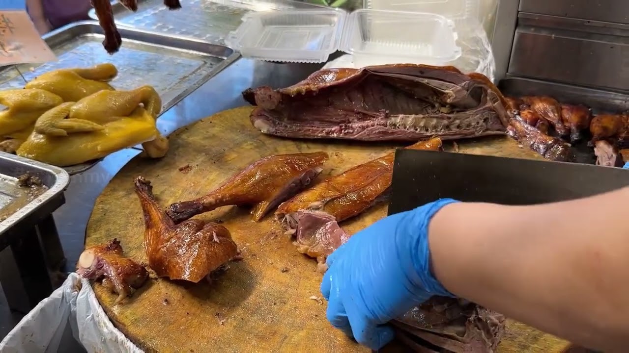 朗益份份特價，鍾意邊份攞邊份   #roastedduck #streetfood #food  #燒鴨 #delicious #bbqpork #roastedgoose  #bbqduck