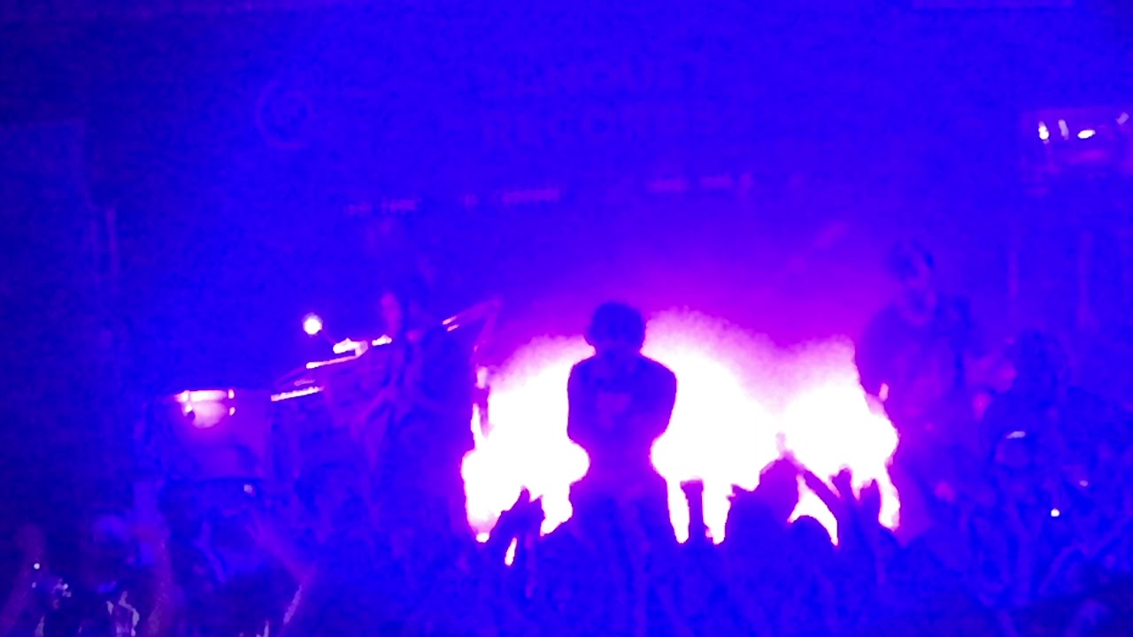Bring Me The Horizon - DiE4u LIVE @ Pryzm London UK 2021