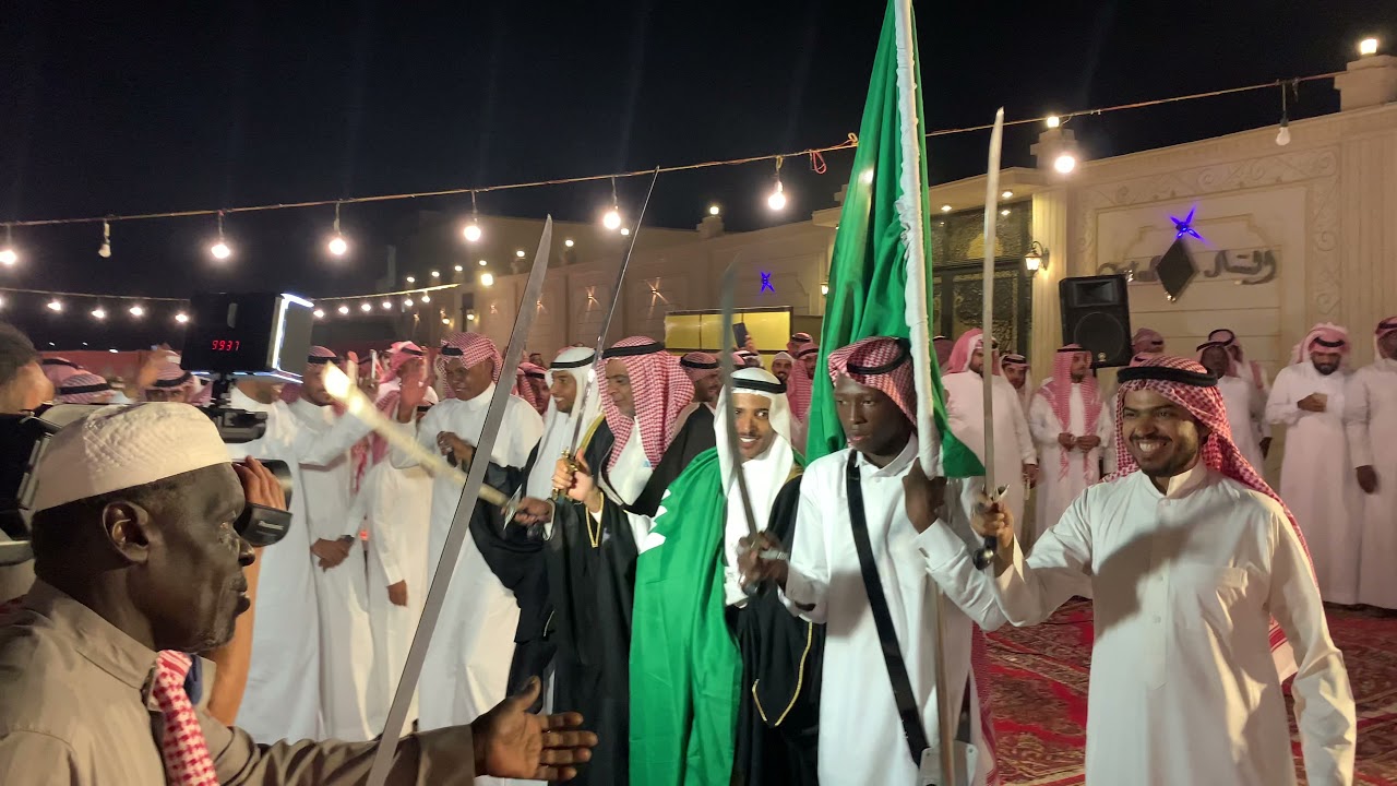 #عرضة مشاركة فرقة موروث رابغ ف حفل زفاف الشاب معاذ عبدالرحمن الجحدلي