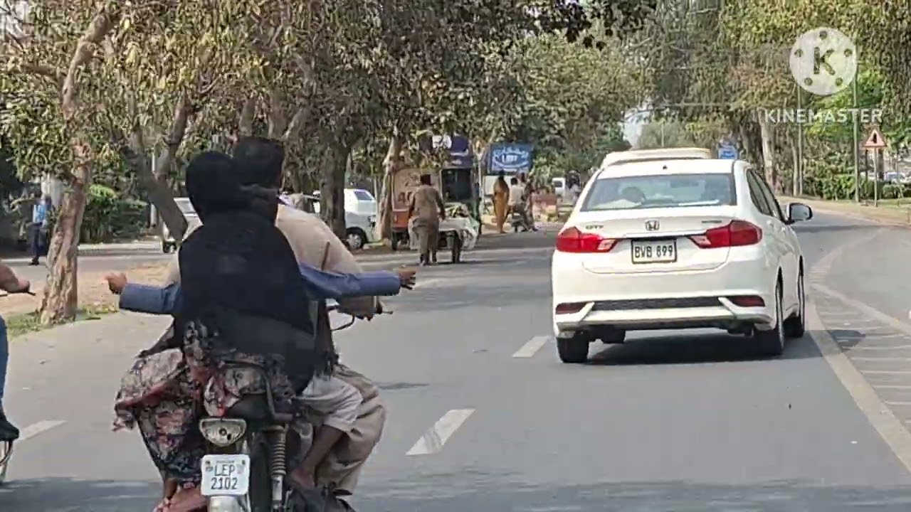 Moments with me فروز پور اینڈ پیکو روڈ 