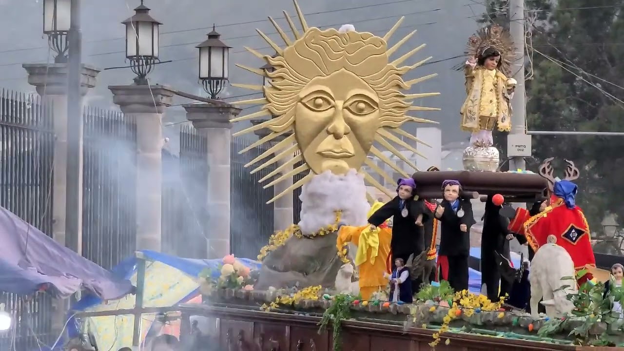 Salida Procesión del Niño del Santísimo de Catedral Metropolitana de Quetzaltenango 2023