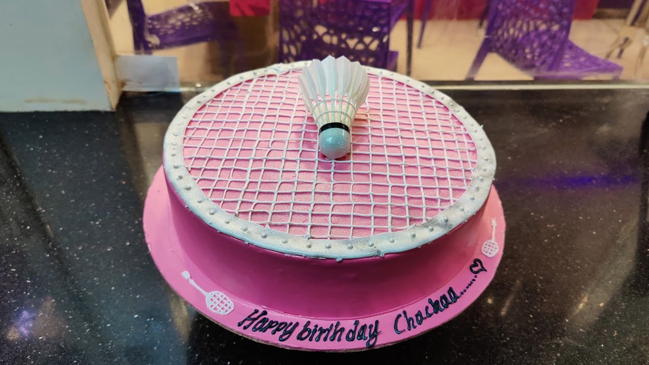 Chocolate cake // Badminton theme // Vanilla & chocolate combination cake // #birthdaycake #mycakein