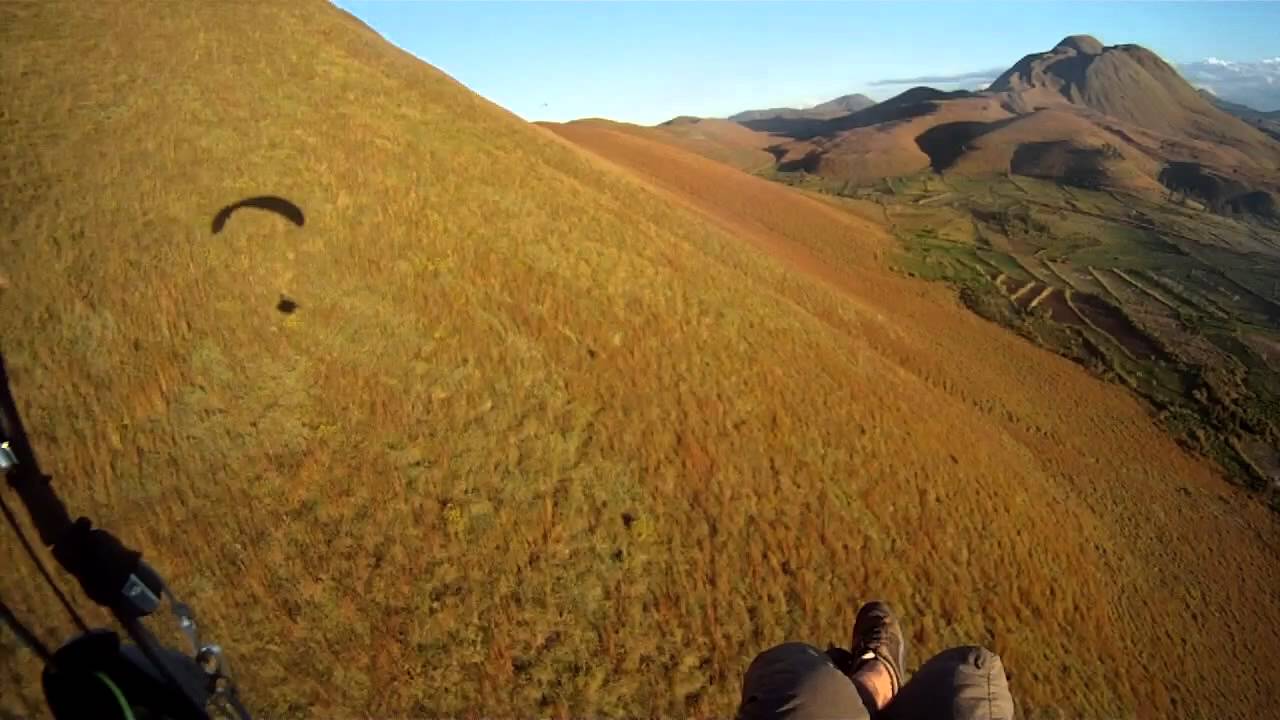 PARAPENTE MADAGASCAR - Vol du soir à Analavory