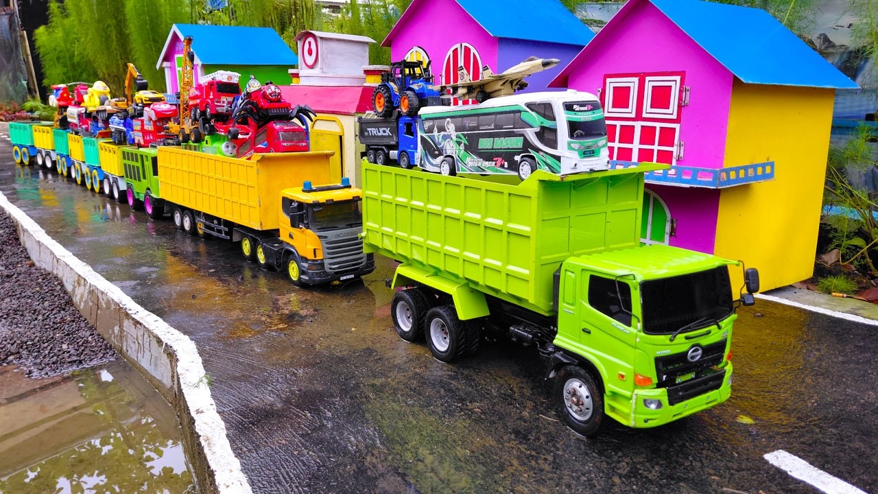 KEREN..Mobil Truk Tronton Penuh Mainan Mobil Mobilan Truk Molen, Pesawat, Mobil Balap, Kereta