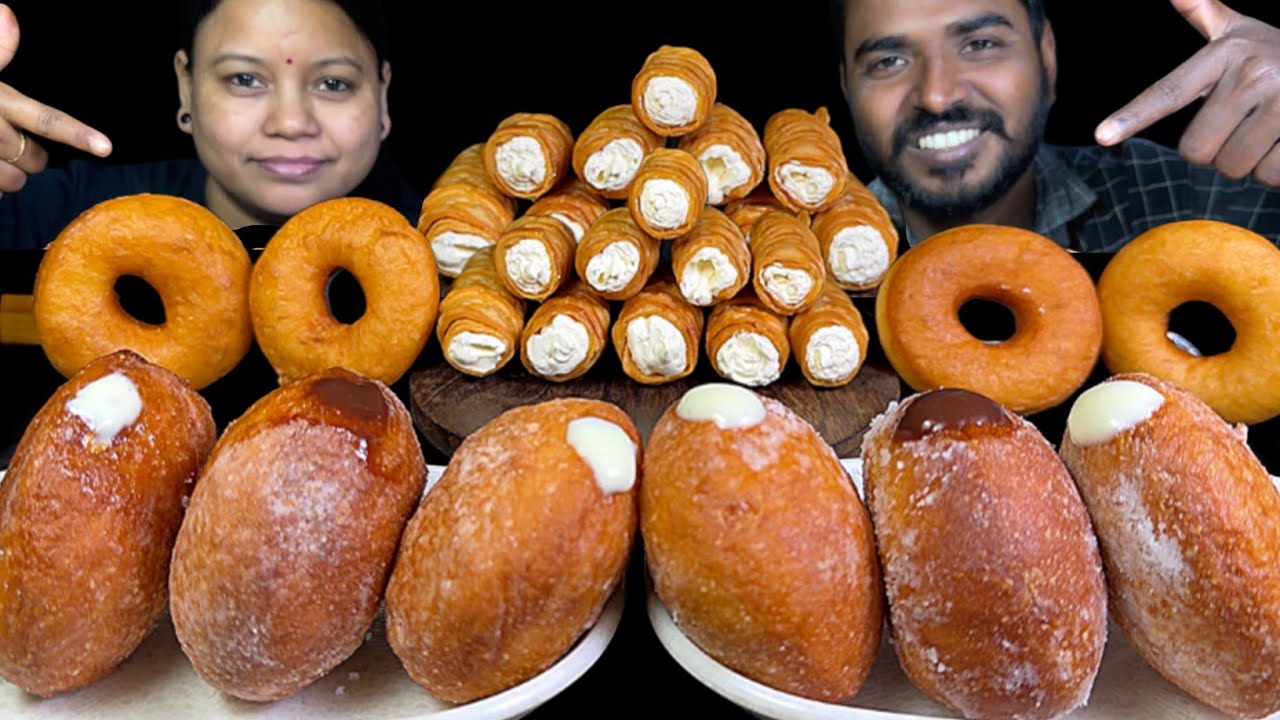 Cream Roll, Donuts & Bomboloni 🍩 Eating Show