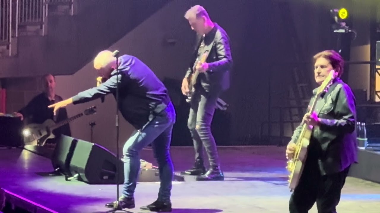 Simple Minds - Someone Somewhere in Summertime, Seattle WA, 5/17/2025 live