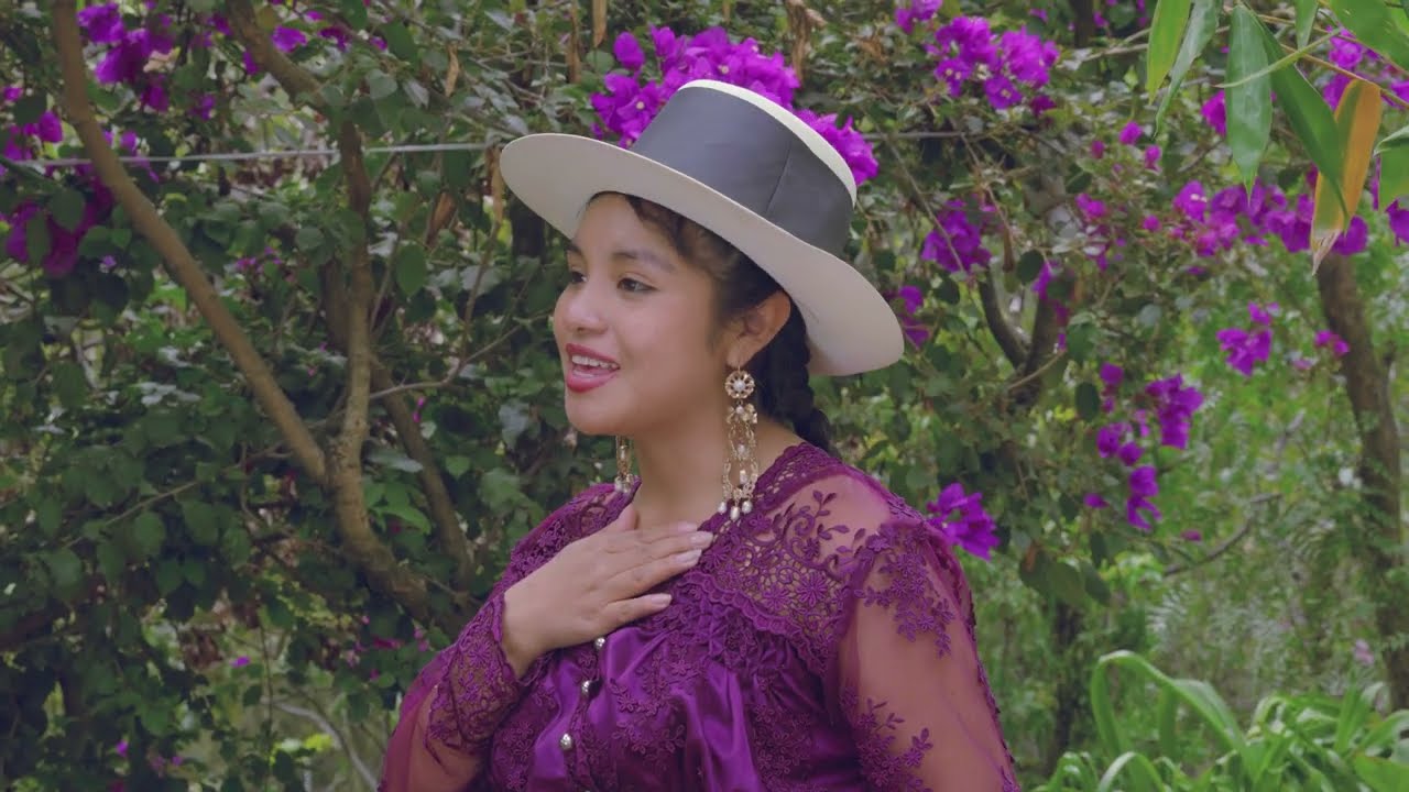 LIZ DÍAZ - COLEGIALITA (Comparsa Renacer de Andamarca)