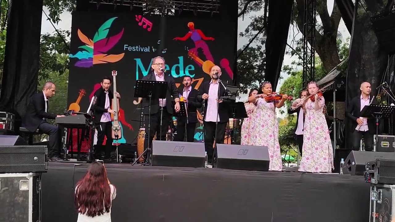 Medellín Charanga   El paso de encarnación