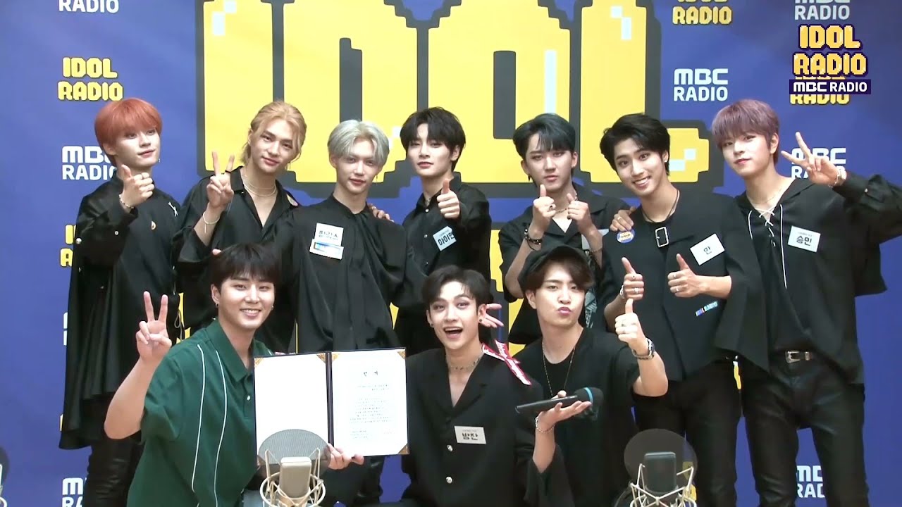 [IDOL RADIO] 슼둥이들 선물 안고 입장~ 20200618