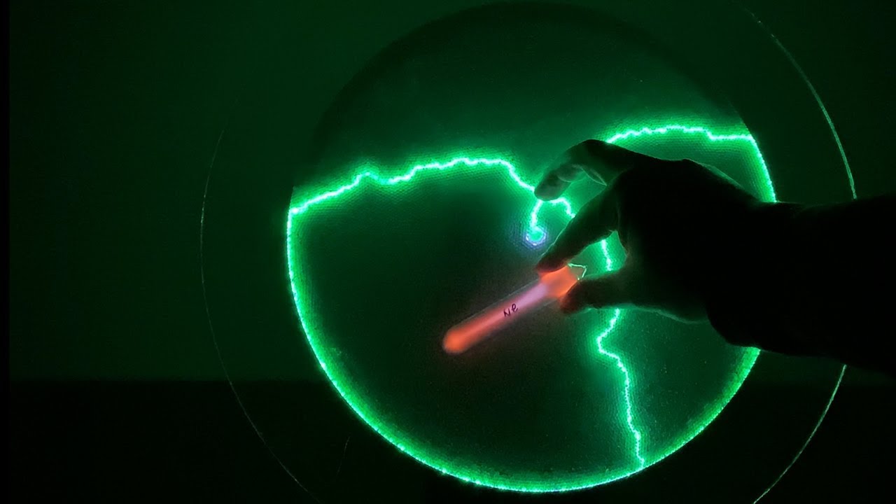 16 inch Green Luminglas Plasma Light