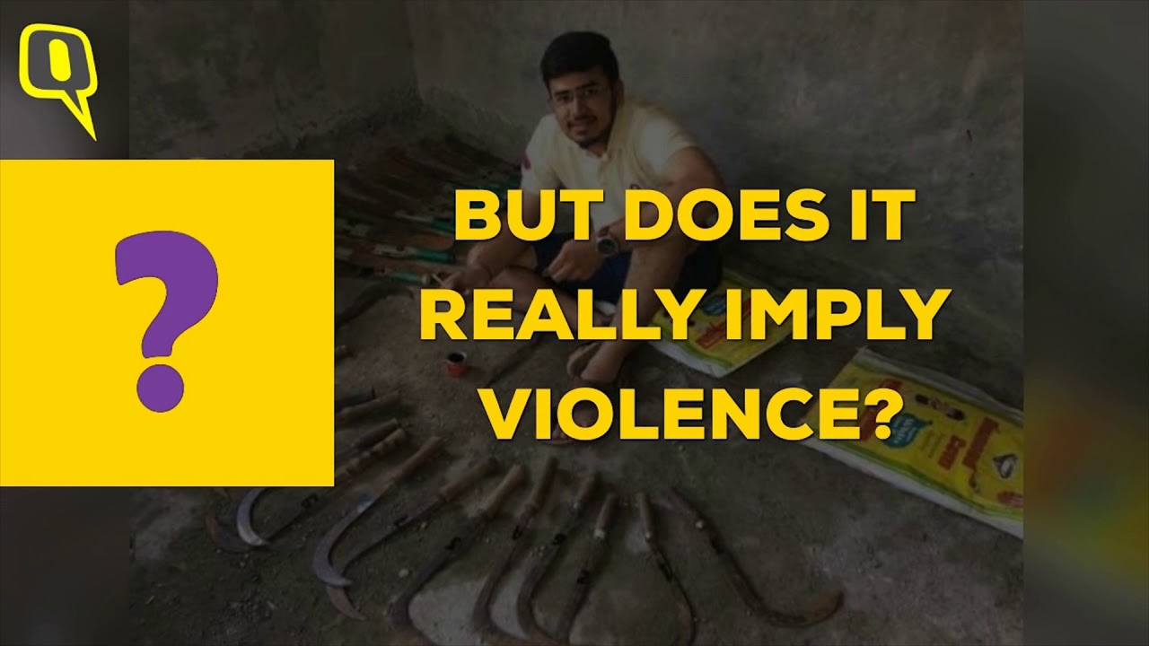 Old Photo of BJP&rsquo;s Tejasvi Surya Posing With Weapons Resurfaces | The Quint