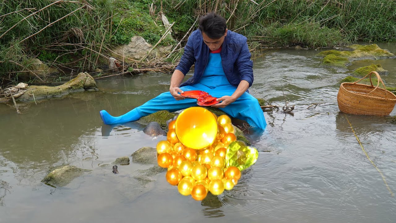 Giant Clam’s Reward: Girl’s Kindness to Stranded River Monster Grants Access to Pearl Kingdom