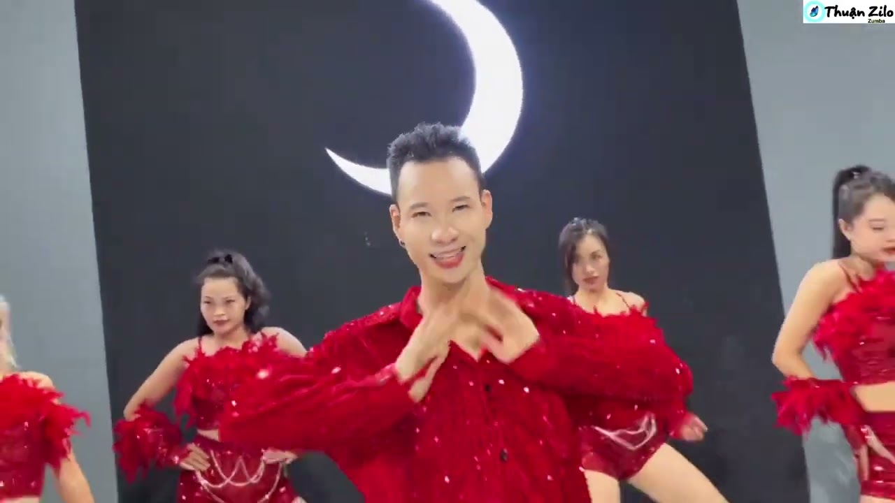 Vào Đời/ Choreo Thuận Zilo/ Zumba/ Nhung Lê