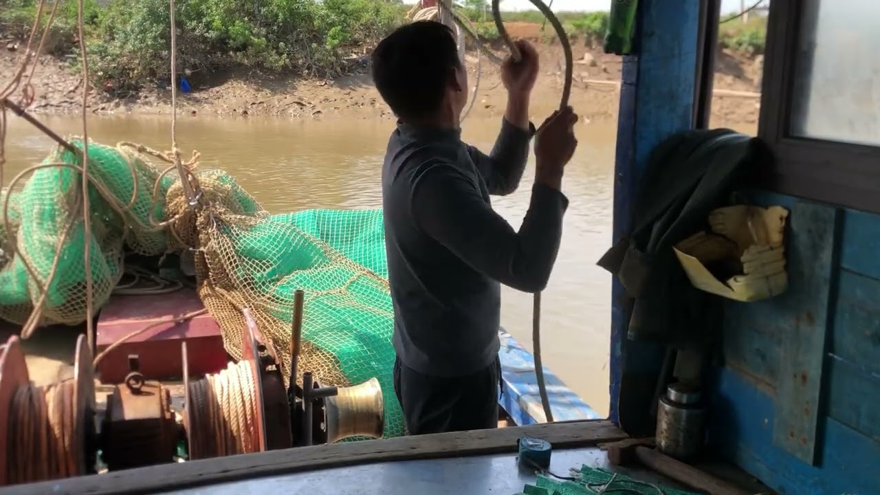 Ra khơi kiếm cơm, hoàng dân biển nghỉ Tết / Hoàng Dân Biển 