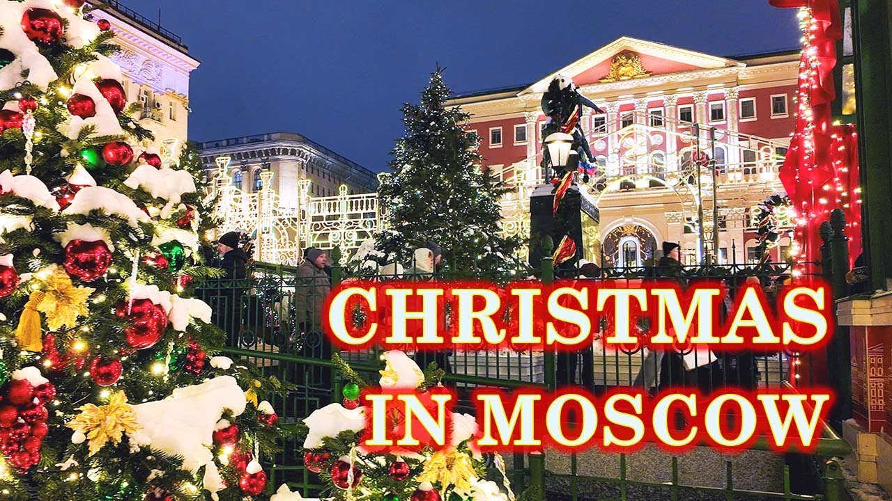 Christmas in Moscow / Tverskaya Square And Stoleshnikov Lane