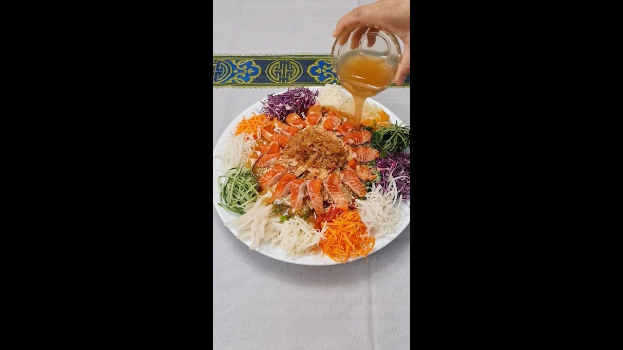 How to Assemble Homemade Prosperity Yee Sang 🧧✨ Colorful Plating Made Easy!