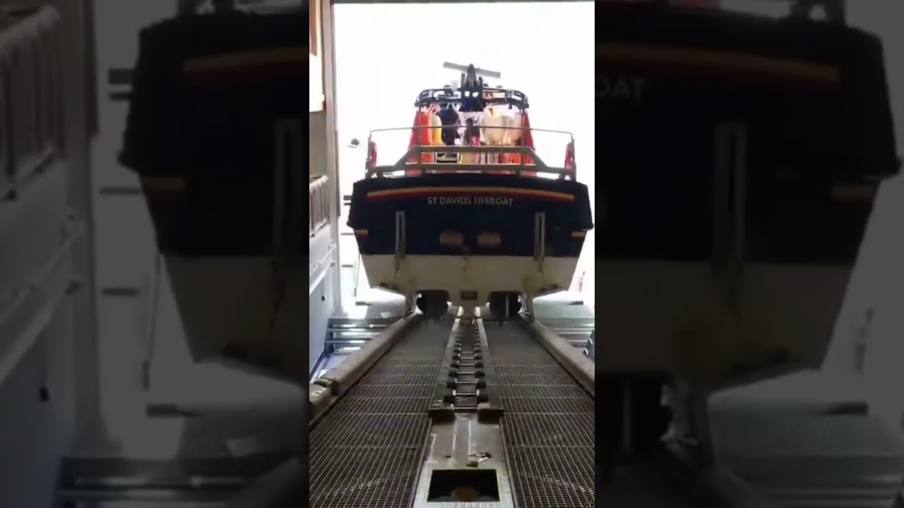 Wait for the splash from this #Lifeboat Launch!
