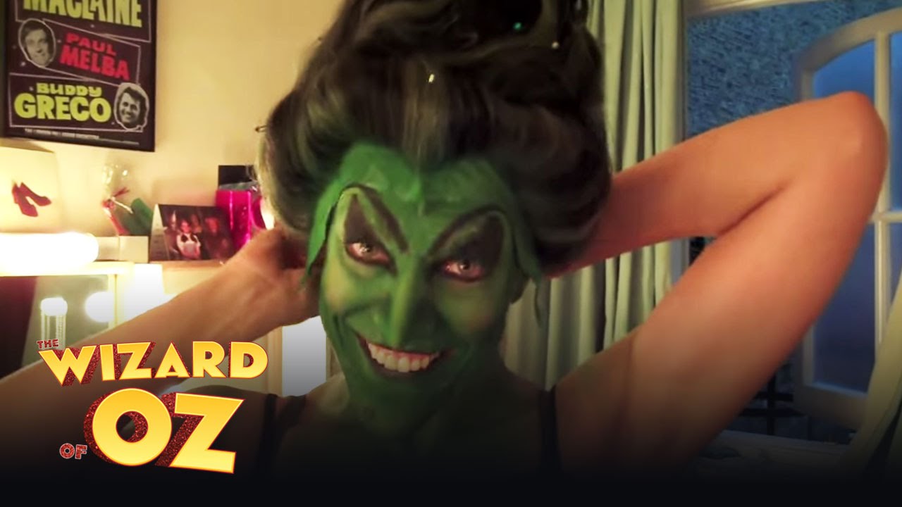 Hannah Waddingham Gets Ready for Act Two (part 1) - London | The Wizard of Oz