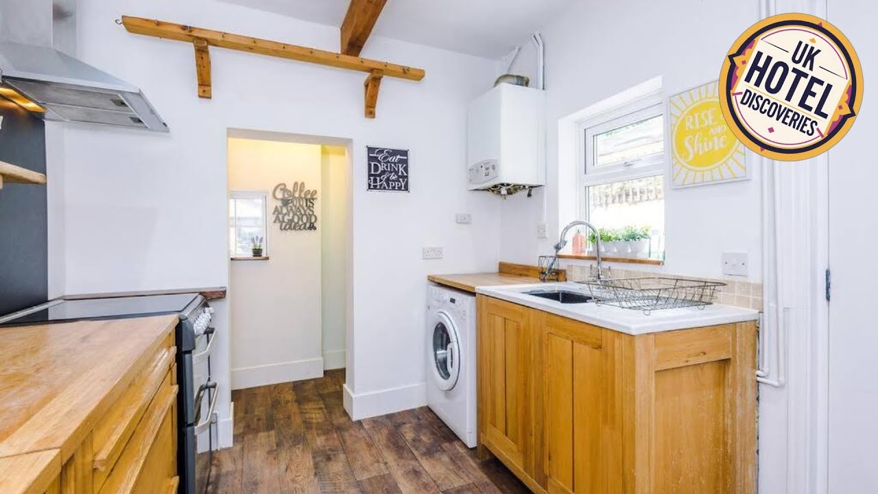 Charming 3 Bed Home in the Garden Quarter, Chester | Chester, United Kingdom | Hotel Review 🛏️