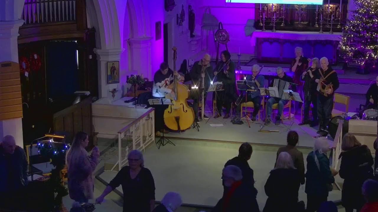 Folk Carol Service at St Clement's in Leigh-on-Sea, 14 December 2025